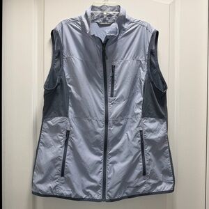 Eddie Bauer Men's Gray Sleeveless Vest Size M/L